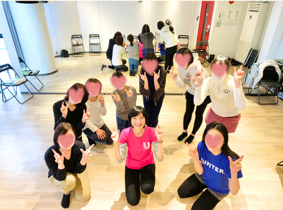 トータルバランス姿勢・歩き方講座受講後の記念写真